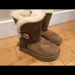 Uggs tan boots with button